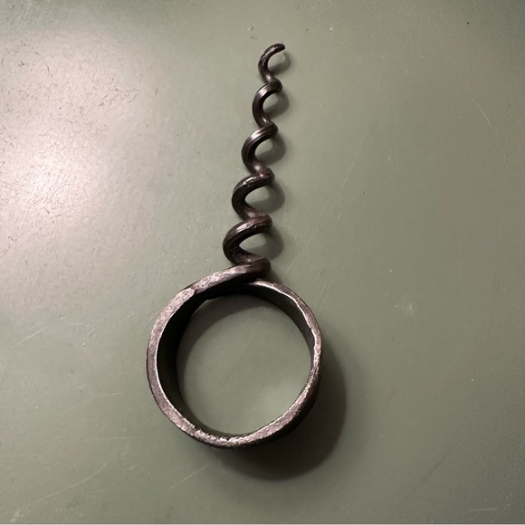 Hand Forged Iron wine opener - Picture 4 of 4